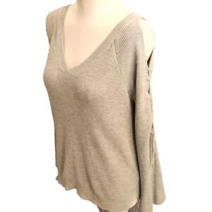 Womens Moral Fiber gray cut out shoulder tie bell sleeve sweater top size Small.